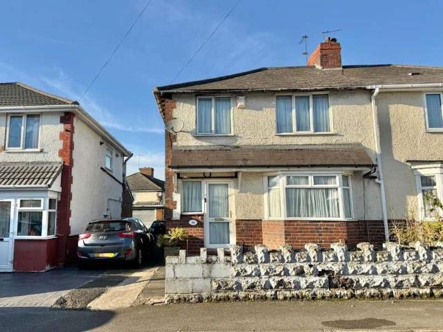 3 Bedroom Semi Detached House