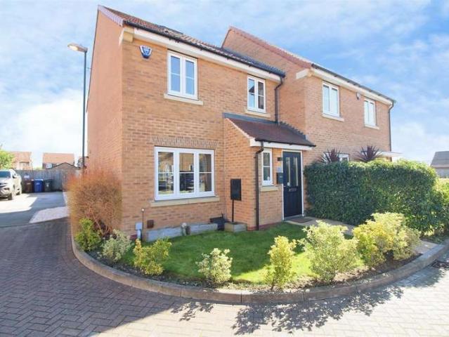 3 Bedroom Semi Detached House