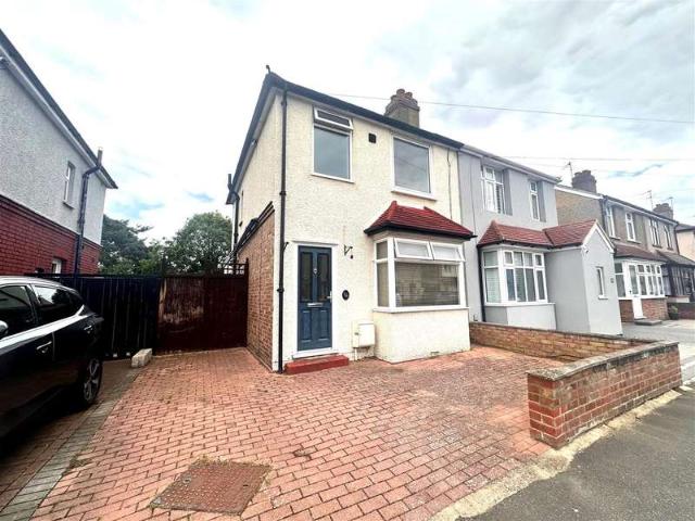 3 Bedroom Semi Detached House