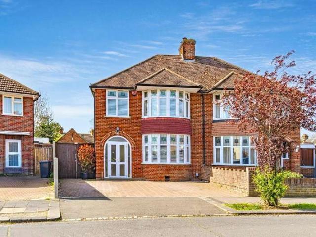 3 Bedroom Semi Detached House