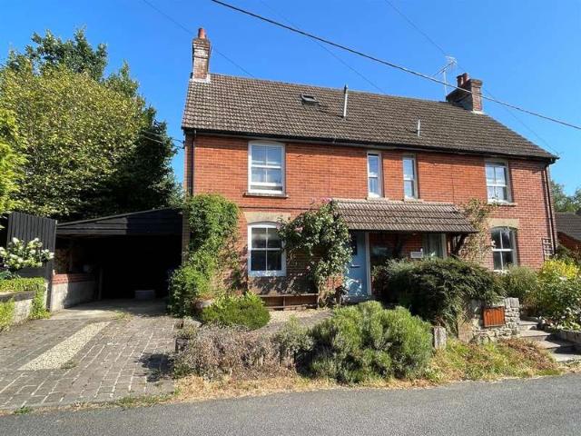 3 Bedroom Semi Detached House