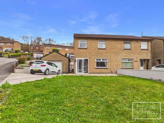 3 Bedroom Semi Detached House