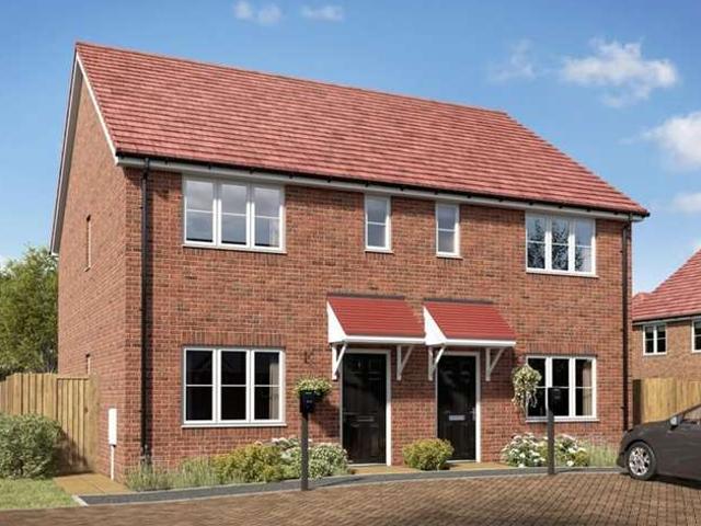 3 Bedroom Semi Detached House