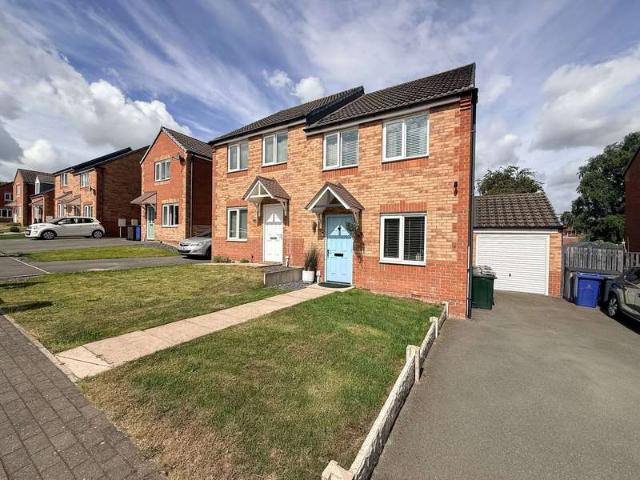 3 Bedroom Semi Detached House