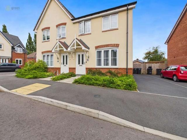 3 Bedroom Semi Detached House