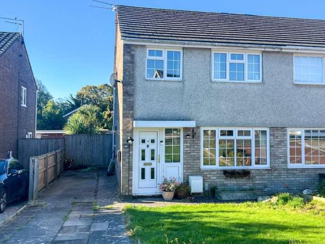 3 Bedroom Semi Detached House