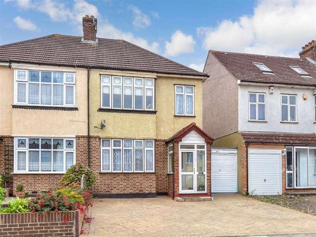 3 Bedroom Semi Detached House