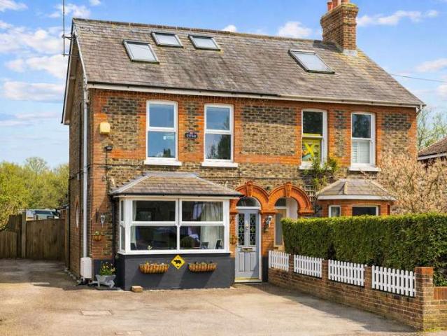 3 Bedroom Semi Detached House