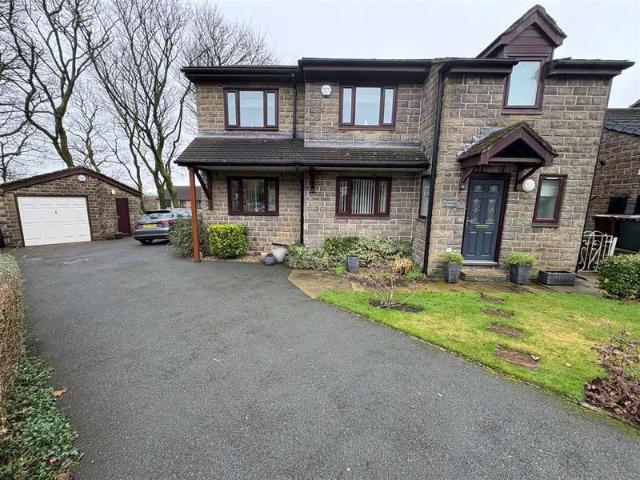 3 Bedroom Semi Detached House