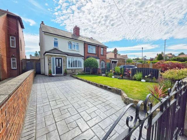 3 Bedroom Semi Detached House