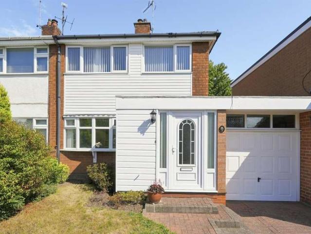3 Bedroom Semi Detached House