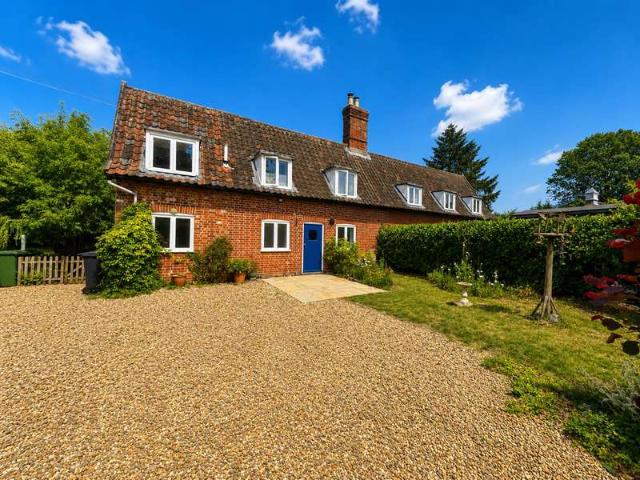 3 Bedroom Semi Detached House