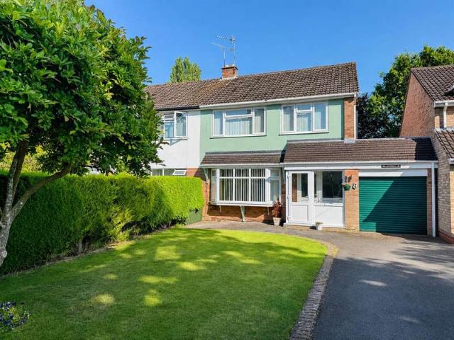 3 Bedroom Semi Detached House