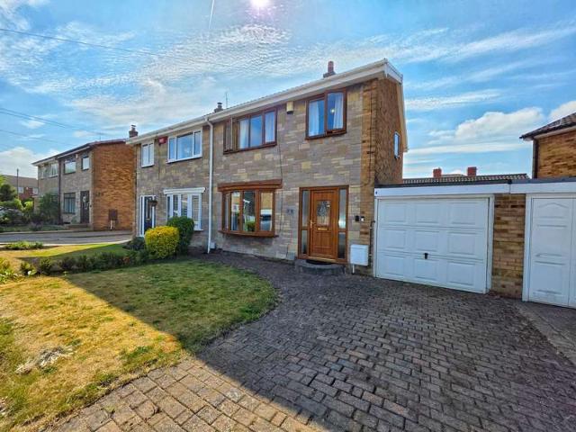 3 Bedroom Semi Detached House