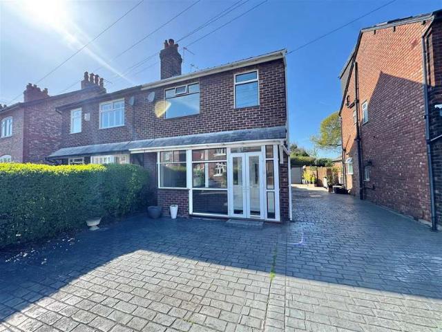 3 Bedroom Semi Detached House