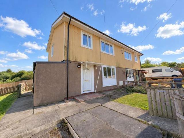 3 Bedroom Semi Detached House