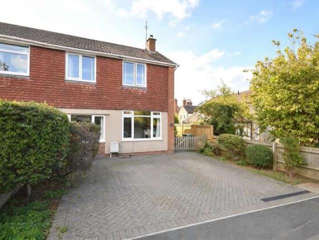 3 Bedroom Semi Detached House