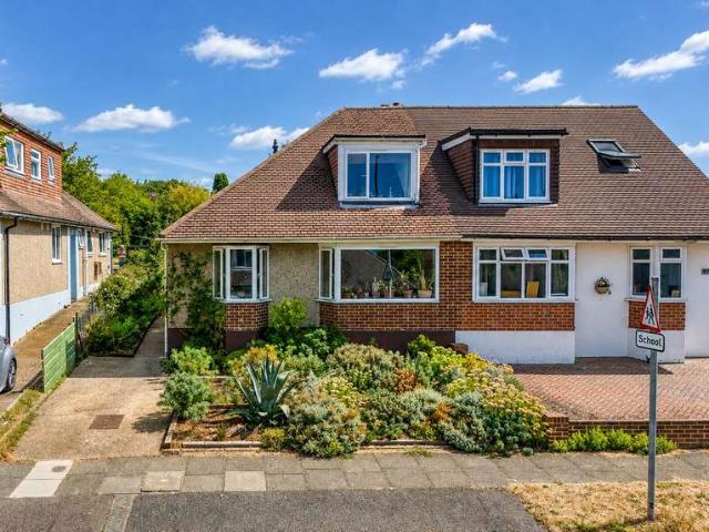 3 Bedroom Semi Detached House