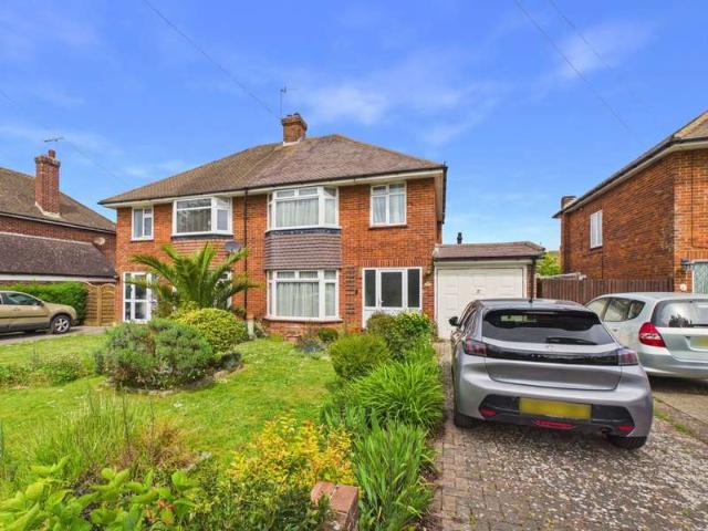 3 Bedroom Semi Detached House