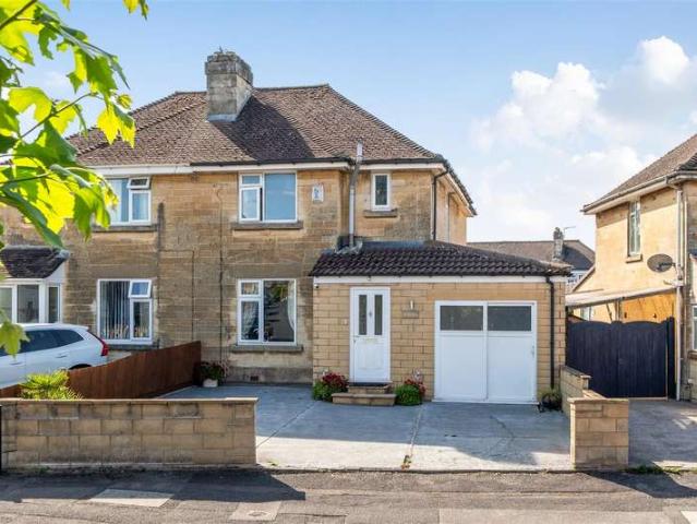 3 Bedroom Semi Detached House