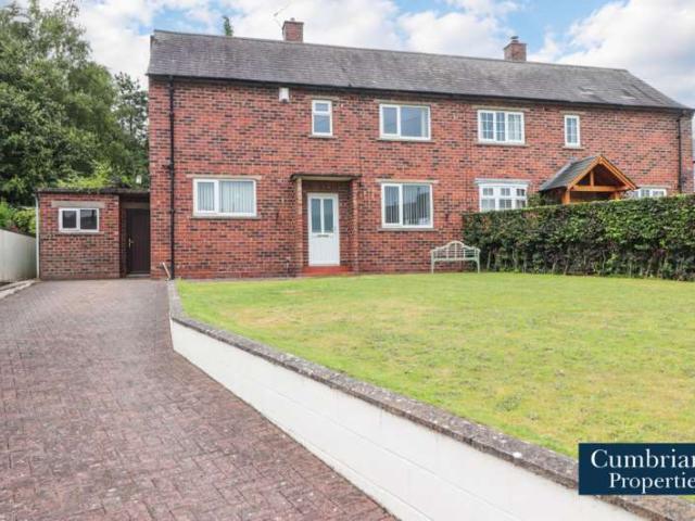 3 Bedroom Semi Detached House