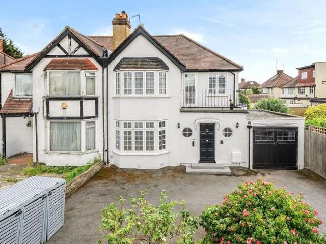 3 Bedroom Semi Detached House