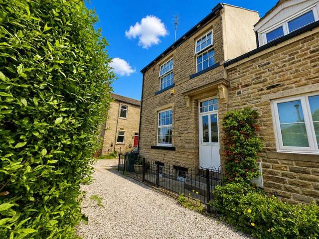 3 Bedroom Semi Detached House