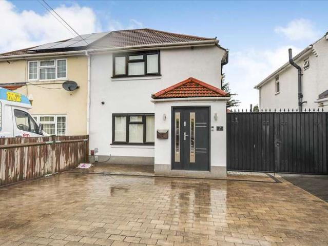 3 Bedroom Semi Detached House