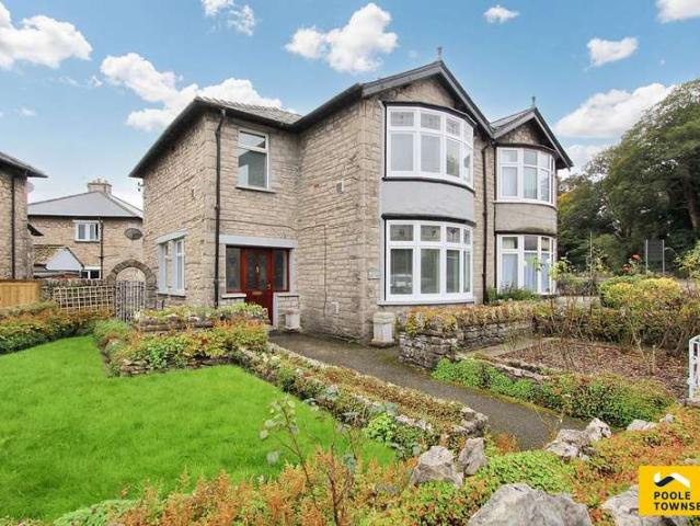 3 Bedroom Semi Detached House