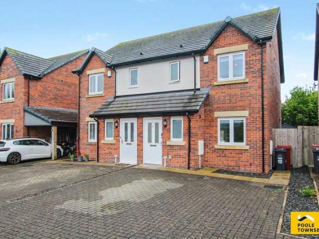 3 Bedroom Semi Detached House