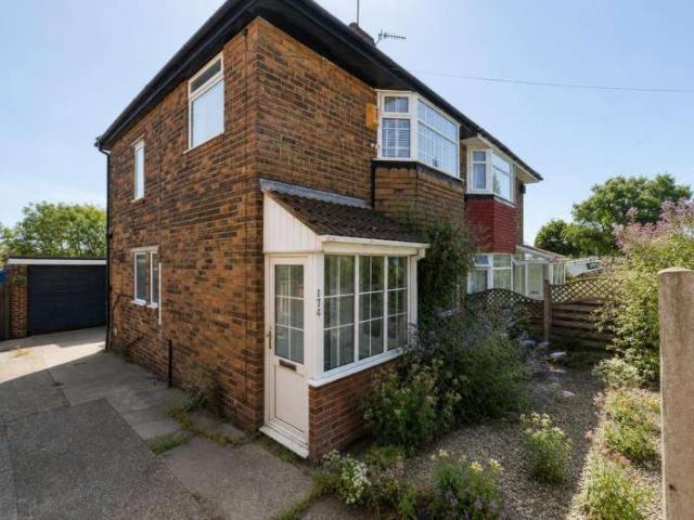 3 Bedroom Semi Detached House