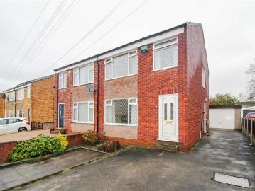 3 Bedroom Semi Detached House