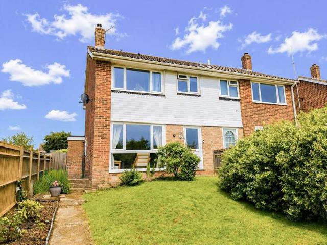 3 Bedroom Semi Detached House