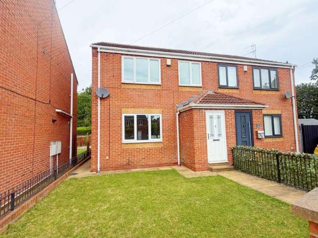 3 Bedroom Semi Detached House