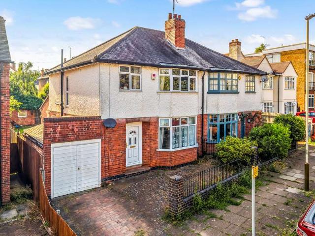 3 Bedroom Semi Detached House