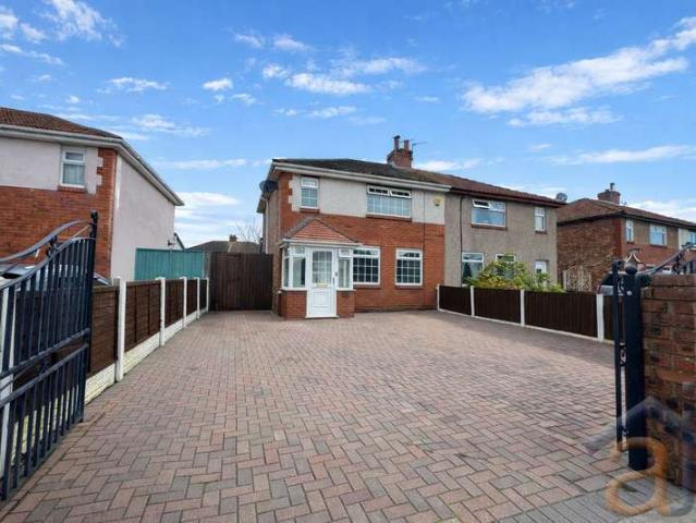 3 Bedroom Semi Detached House