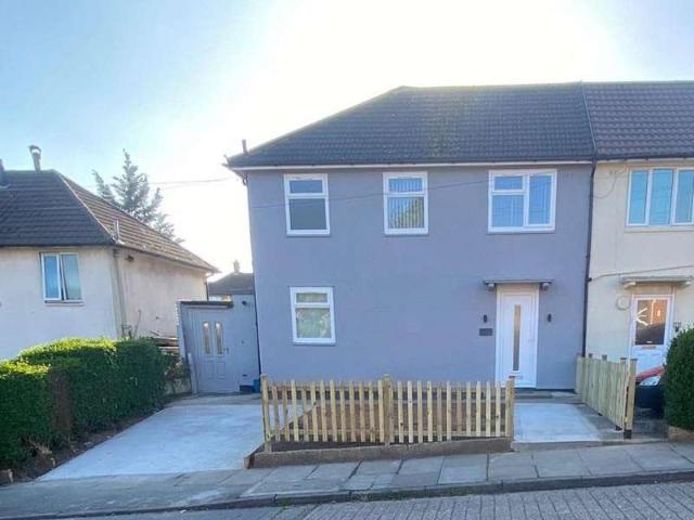 3 Bedroom Semi Detached House