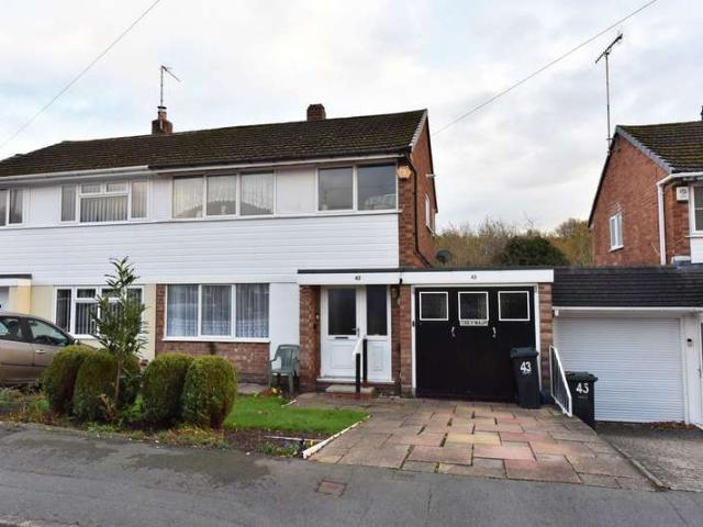 3 Bedroom Semi Detached House