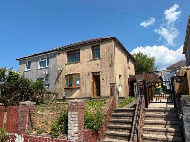 3 Bedroom Semi Detached House