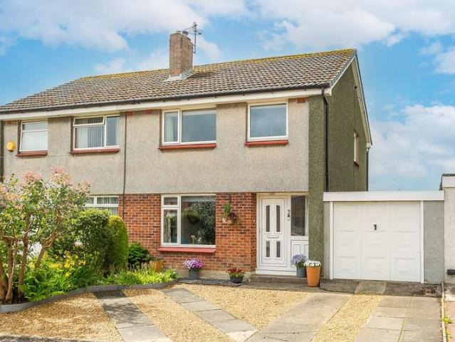 3 Bedroom Semi Detached House
