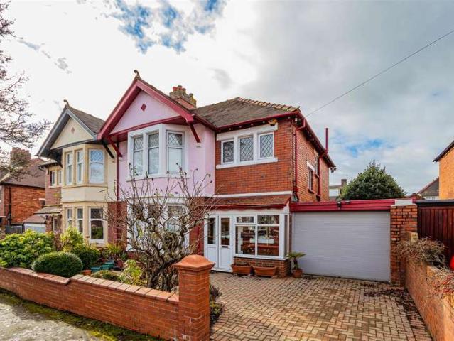 3 Bedroom Semi Detached House