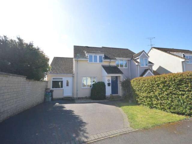 3 Bedroom Semi Detached House
