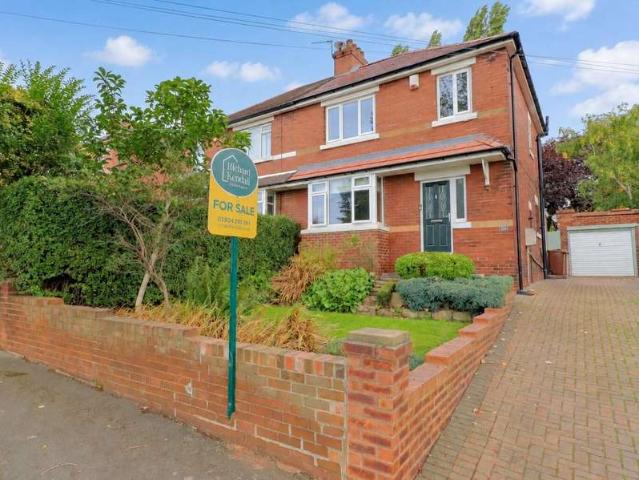 3 Bedroom Semi Detached House