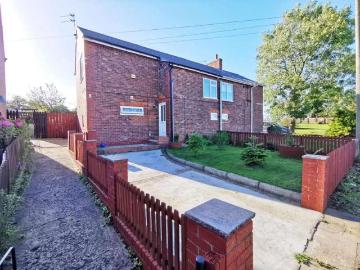 3 Bedroom Semi Detached House