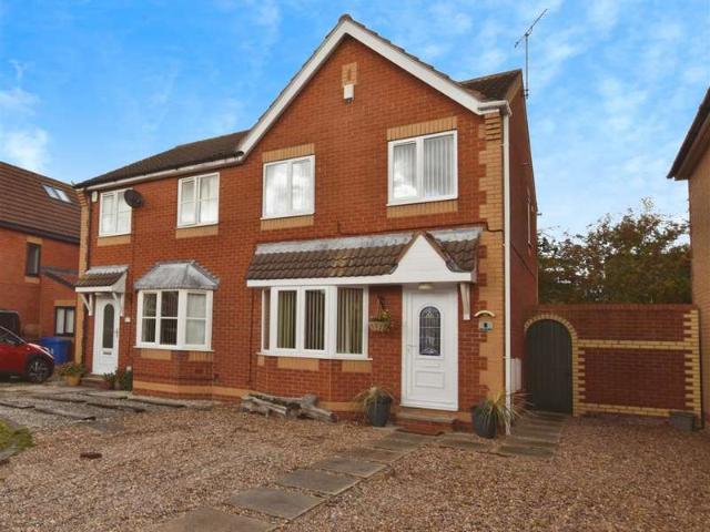 3 Bedroom Semi Detached House