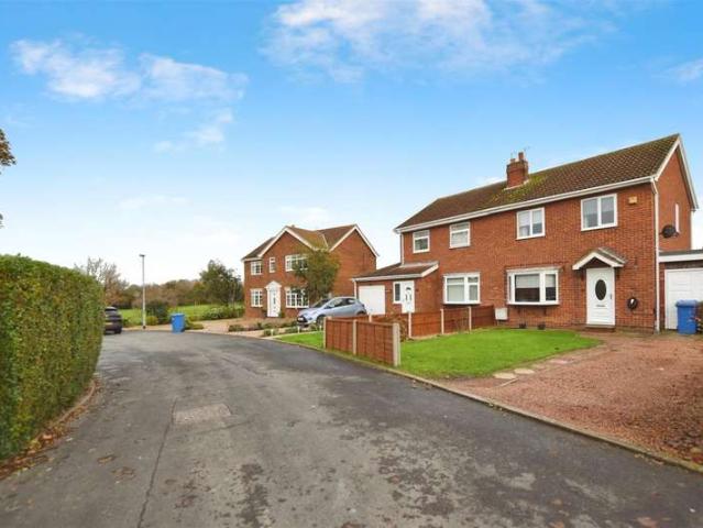 3 Bedroom Semi Detached House