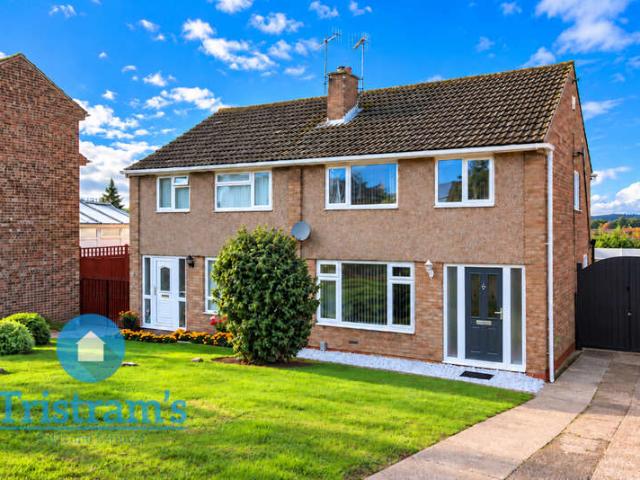 3 Bedroom Semi Detached House