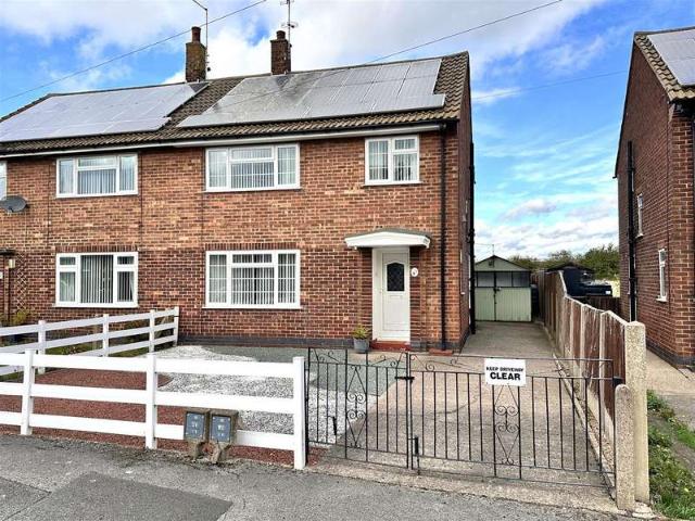 3 Bedroom Semi Detached House