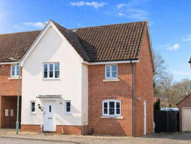 3 Bedroom Semi Detached House