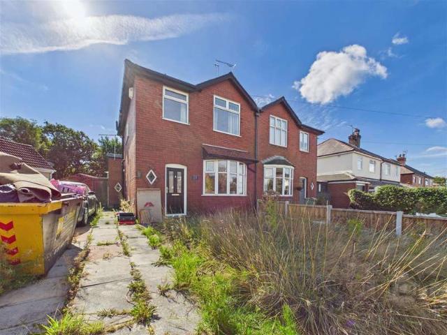 3 Bedroom Semi Detached House